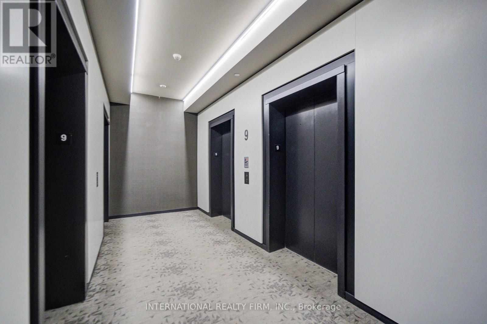 C14105248 Property Photo 4
