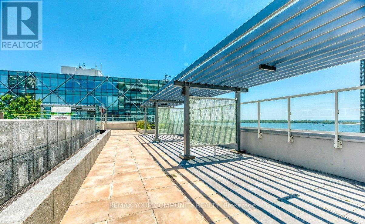 408 - 15 Queens Quay E Property Photo 22