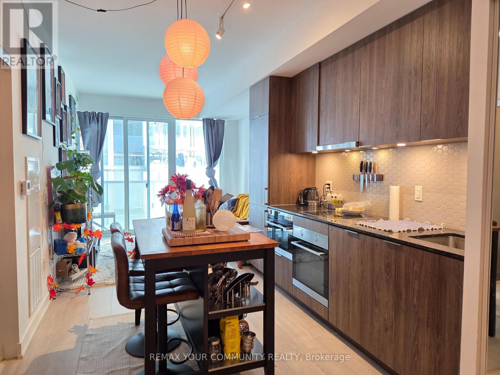 408 - 15 Queens Quay E Property Photo 31