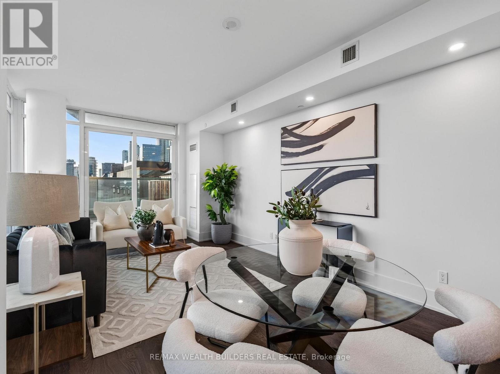 1133 - 15 Merchants Wharf Way Property Photo 13