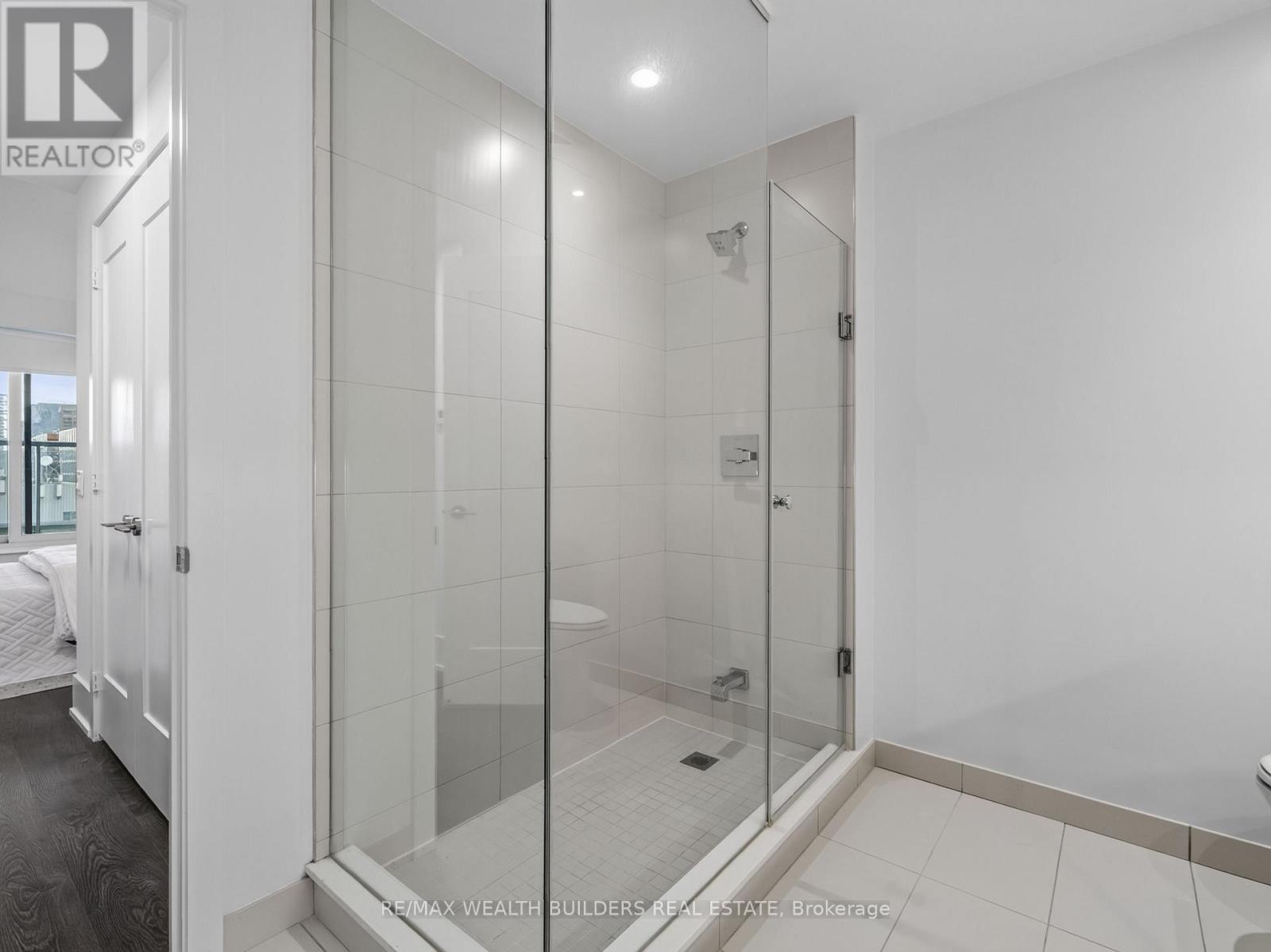 1133 - 15 Merchants Wharf Way Property Photo 23