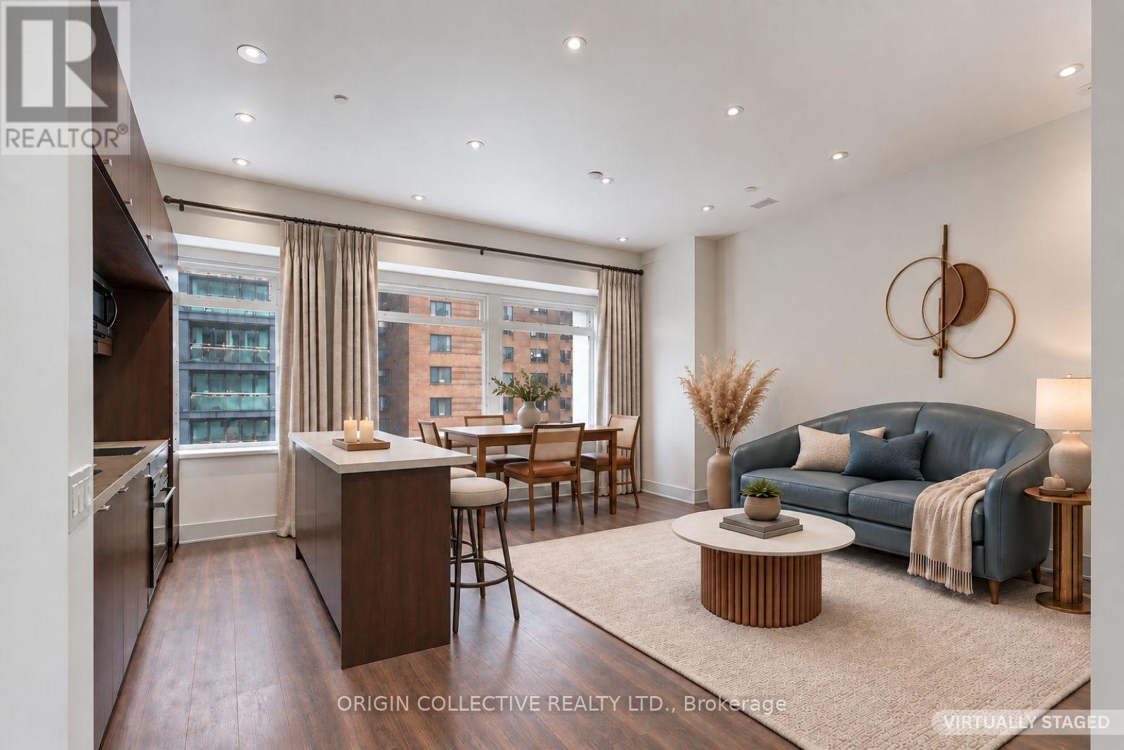 405 - 111 St Clair Avenue W Property Photo 11