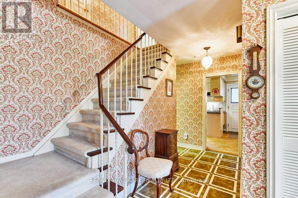 11 Feldbar Court Property Photo 5