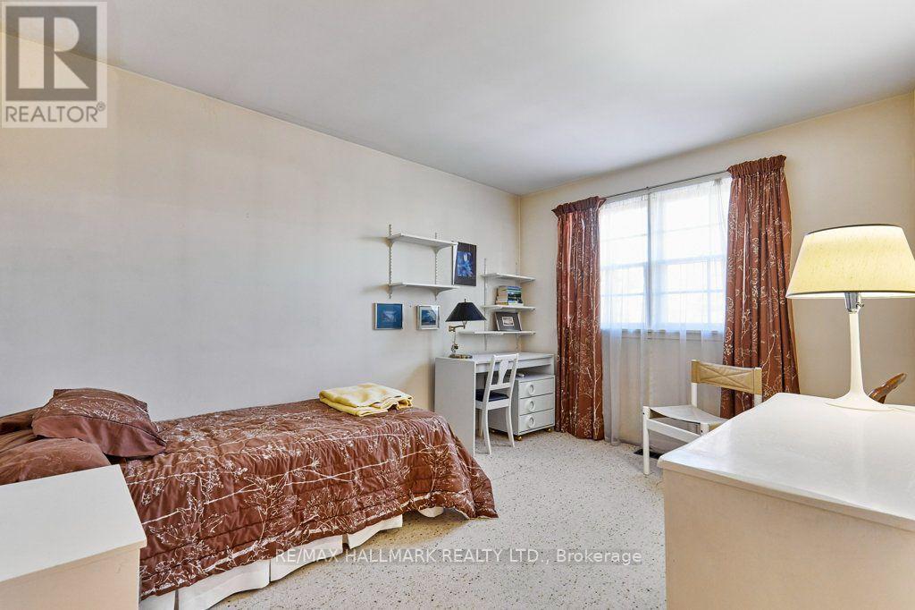 11 Feldbar Court Property Photo 33