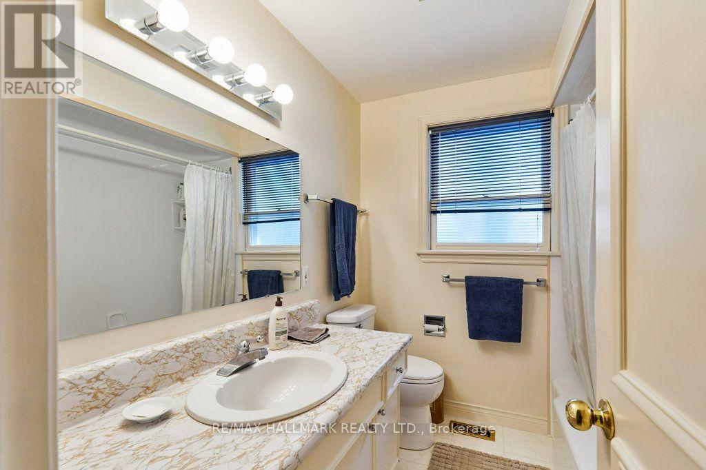 11 Feldbar Court Property Photo 35