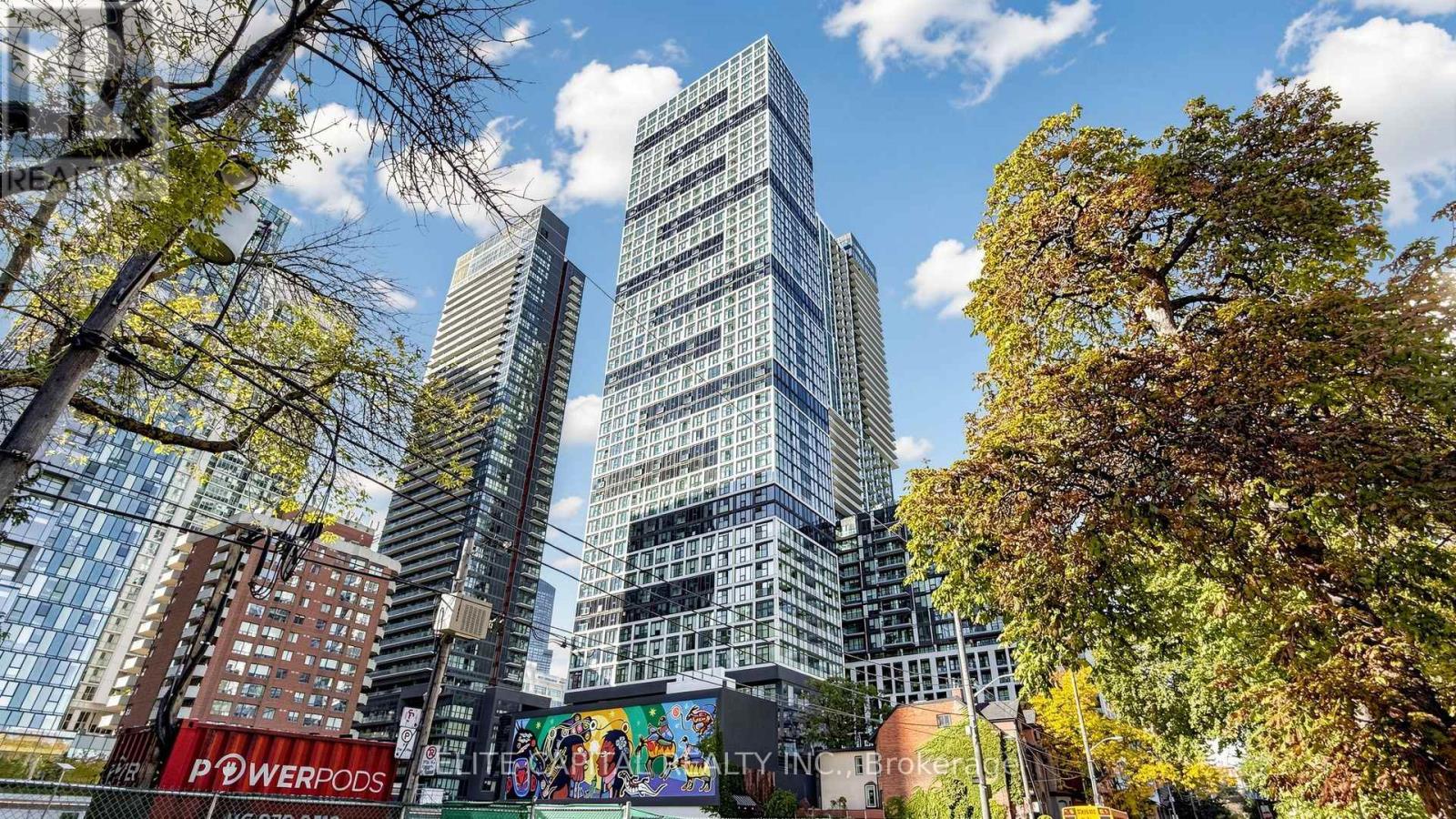 4612 - 181 DUNDAS STREET E Property Photo 1
