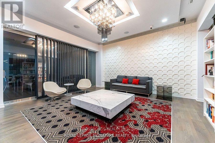 C14108334 Property Photo 24