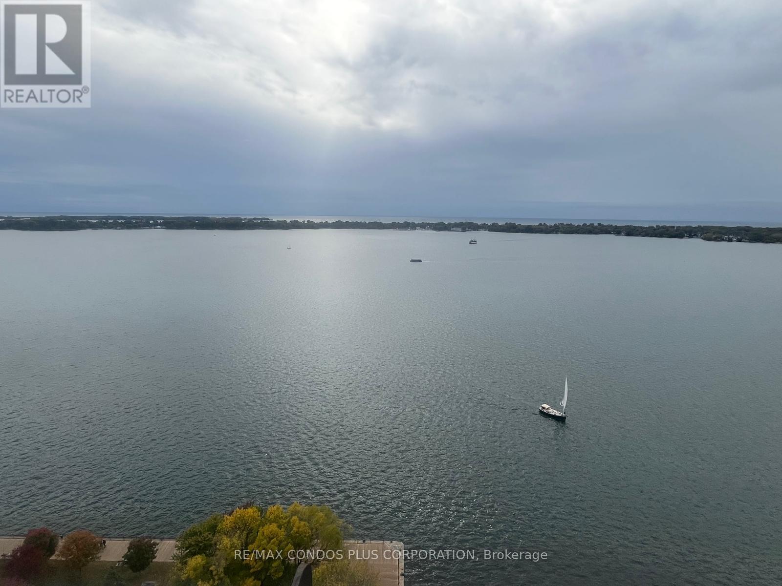 2302 - 65 HARBOUR SQUARE Property Photo 1