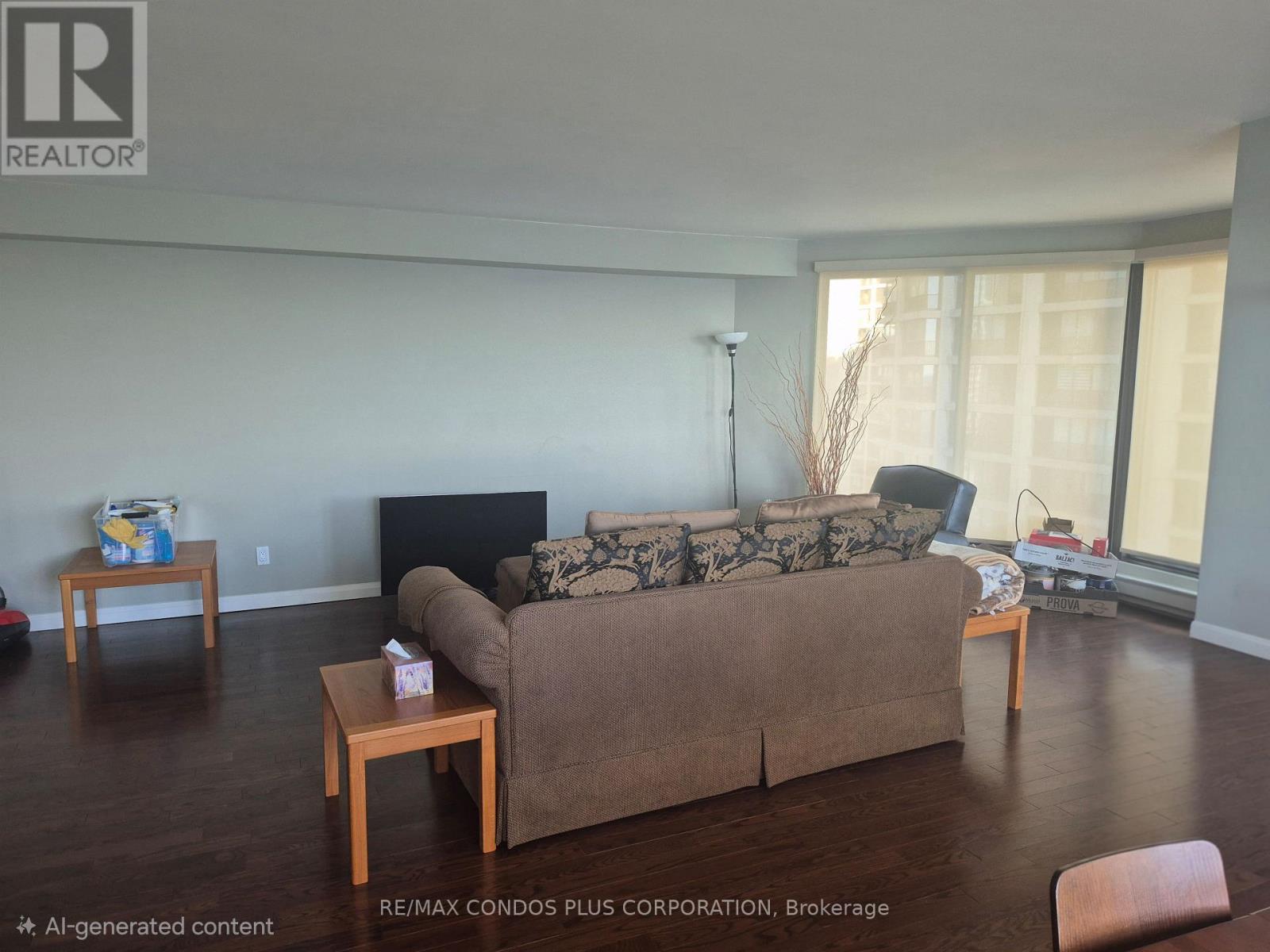 2302 - 65 Harbour Square Property Photo 9