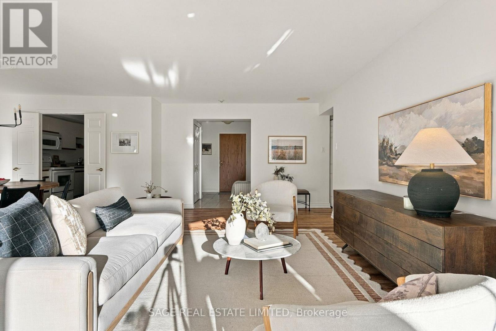 606 - 65 Spring Garden Avenue Property Photo 4