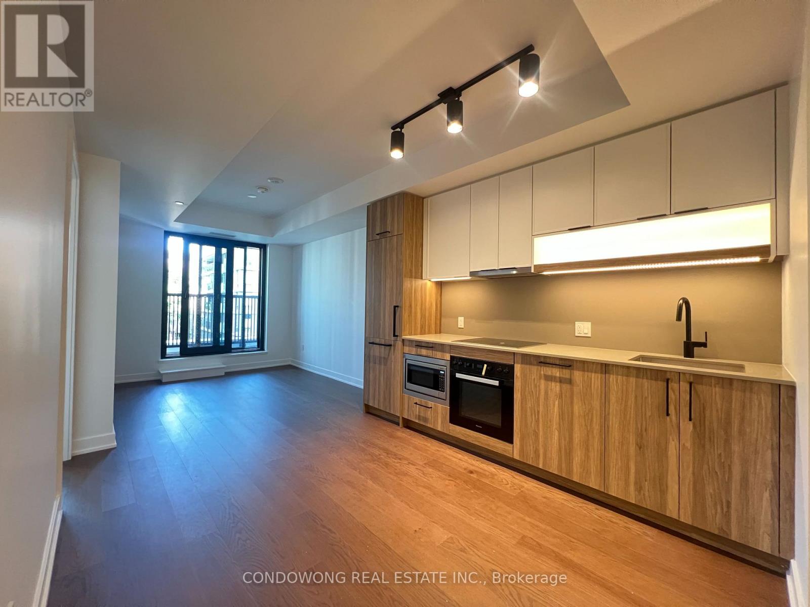 518 - 91 MONTCLAIR AVENUE Property Photo 1