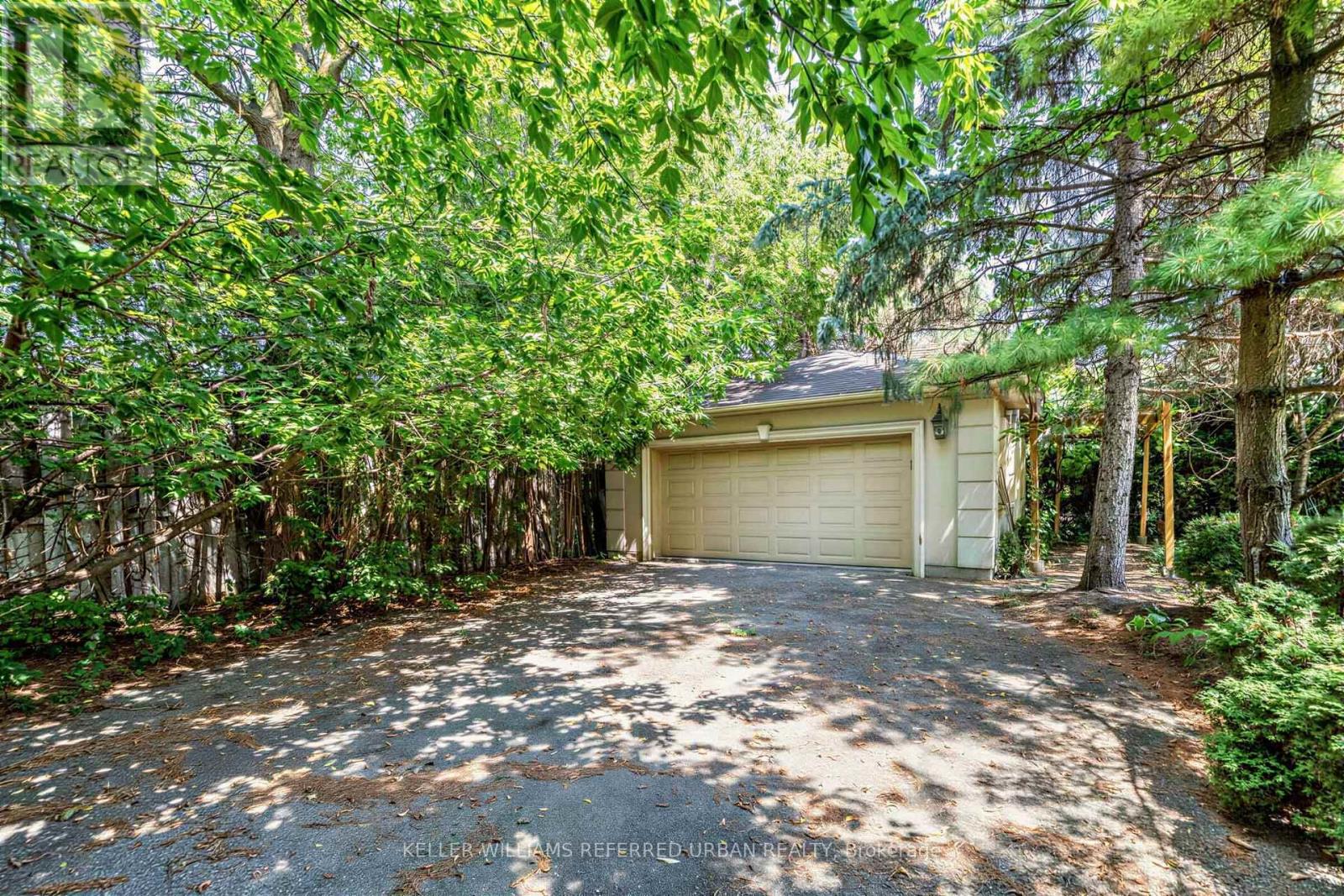 158 Owen Boulevard Property Photo 41