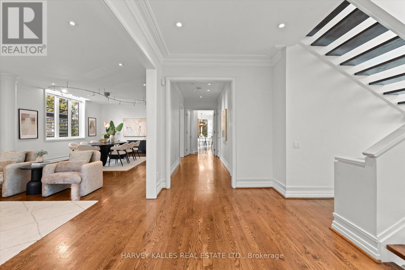 111 Laurelcrest Avenue Property Photo 8