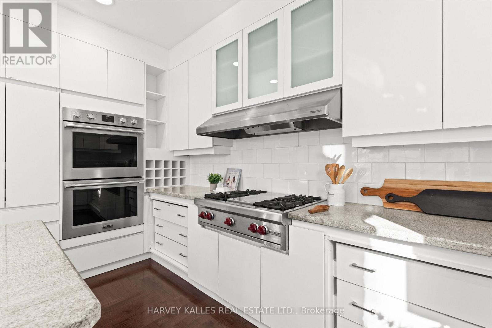 111 Laurelcrest Avenue Property Photo 22