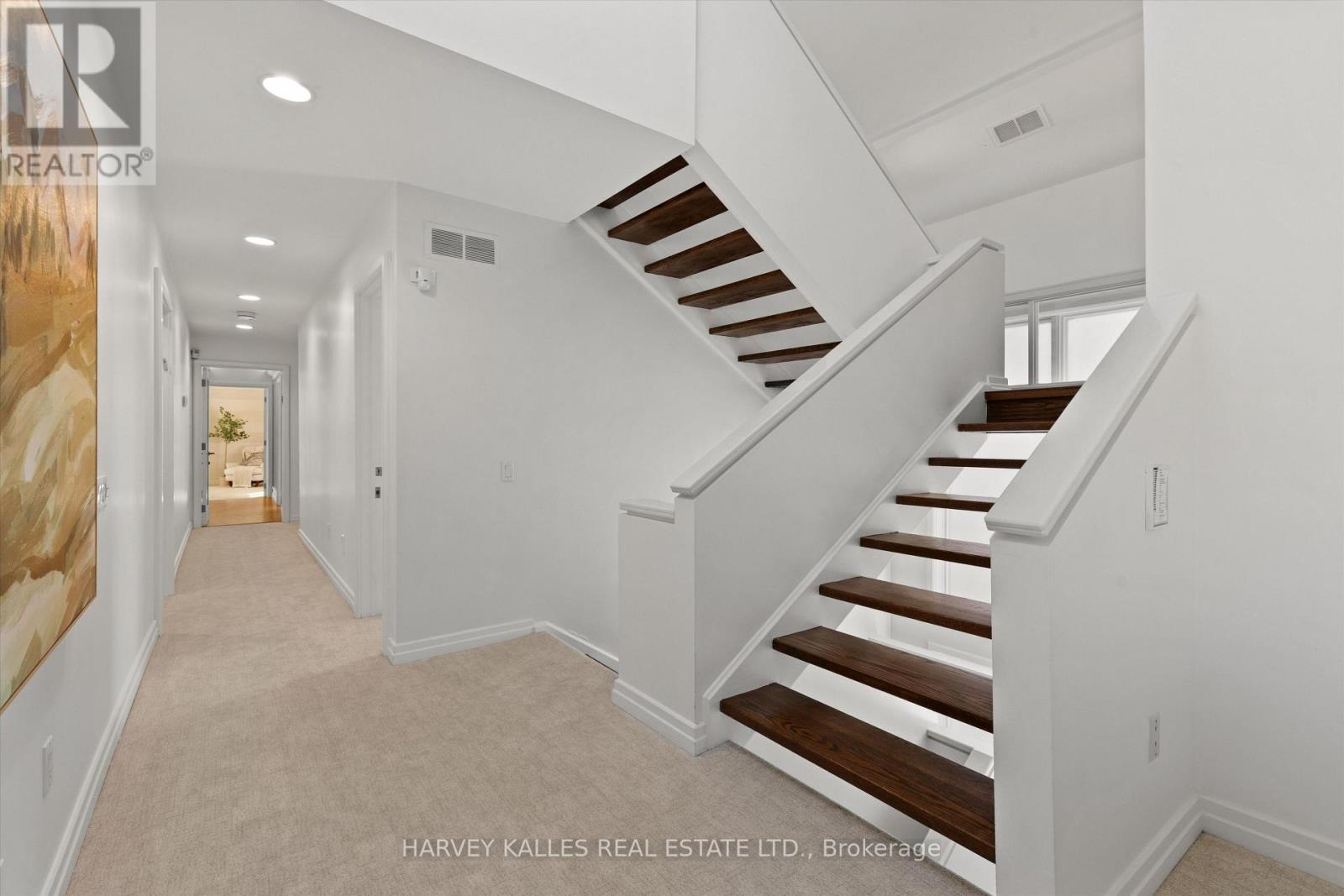 111 Laurelcrest Avenue Property Photo 27