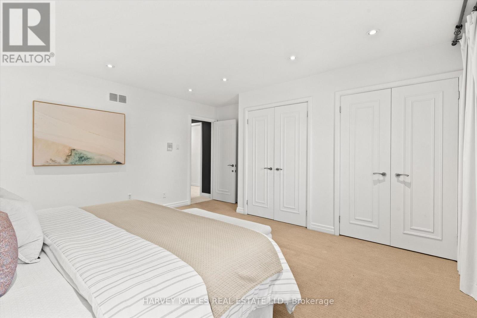 111 Laurelcrest Avenue Property Photo 36