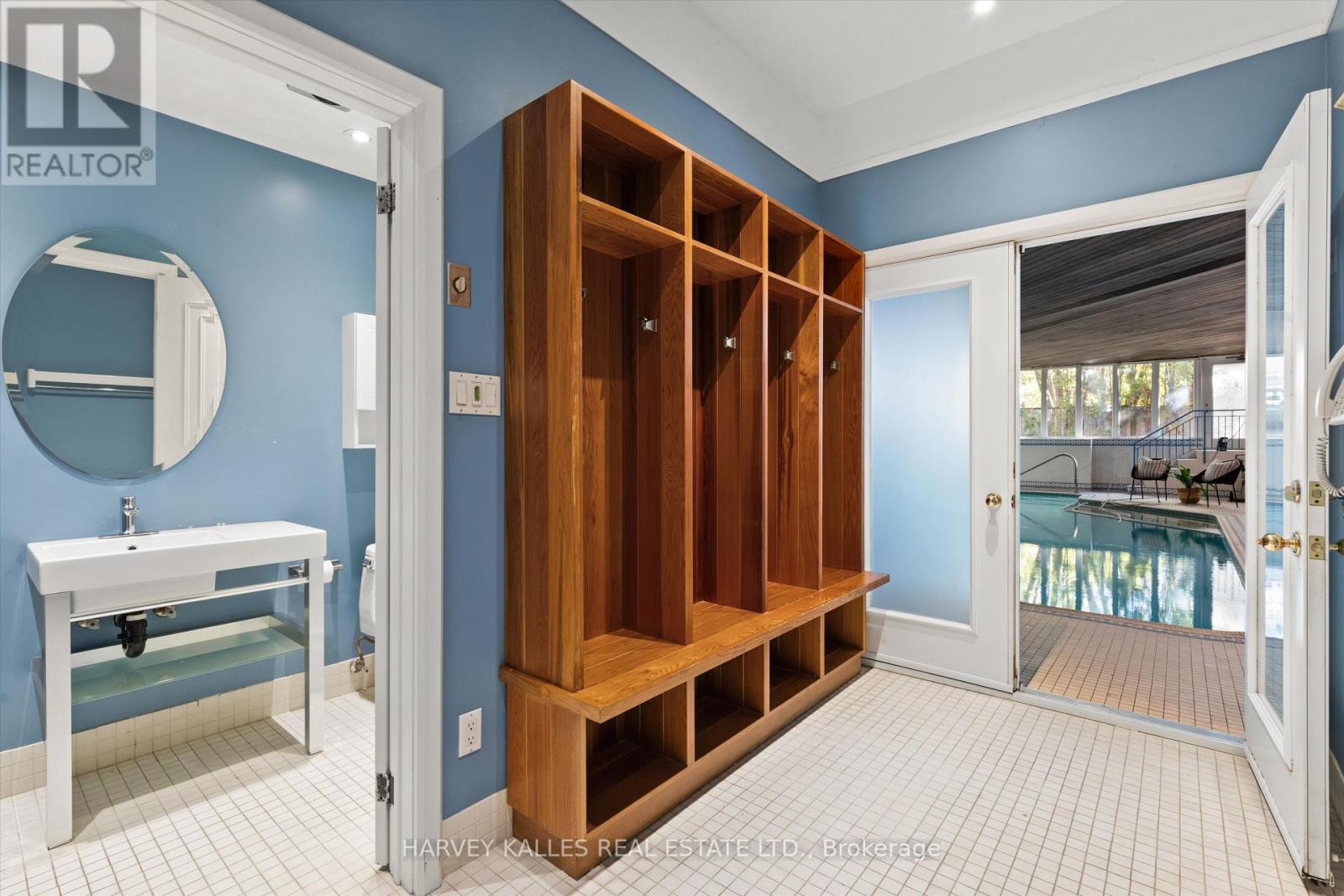111 Laurelcrest Avenue Property Photo 45