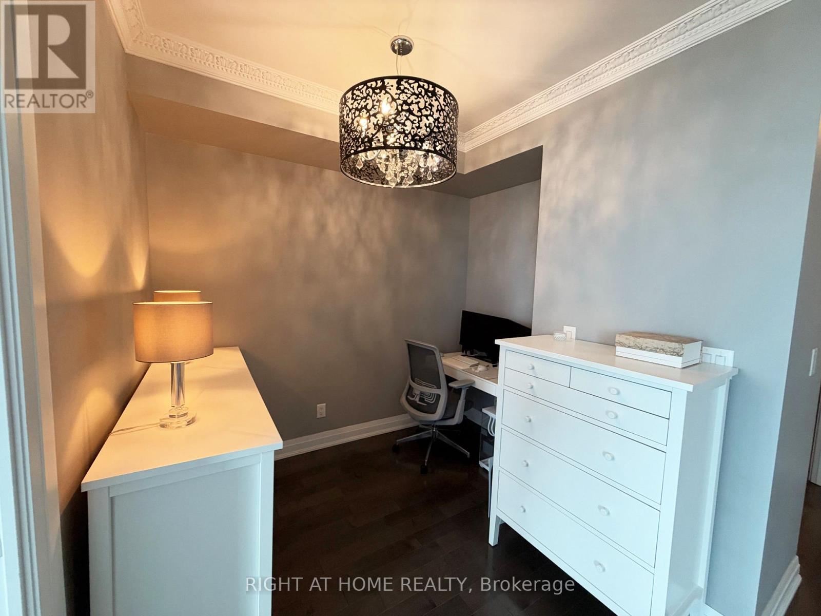 3407 - 16 Harbour Street Property Photo 17