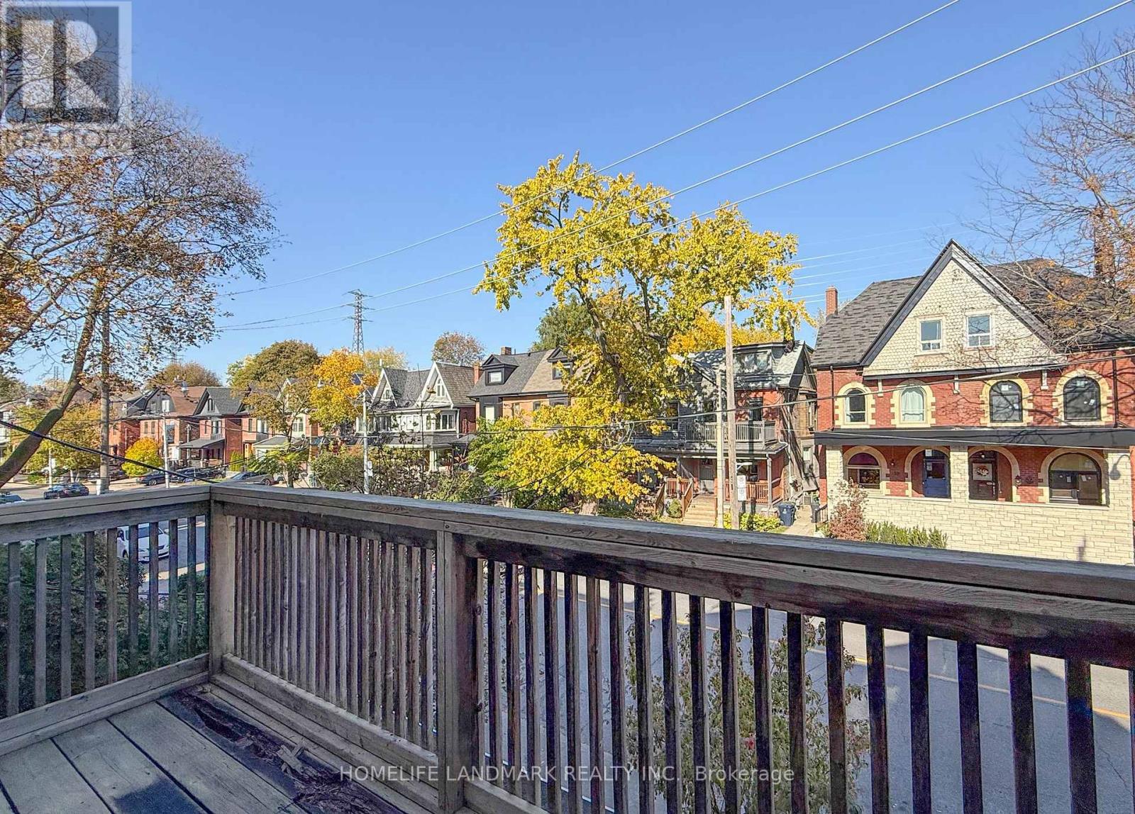 35 Dupont Street Property Photo 28