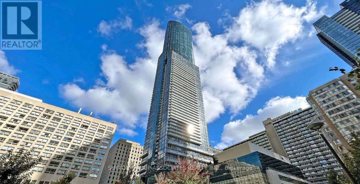 4401 - 386 YONGE STREET Property Photo 1