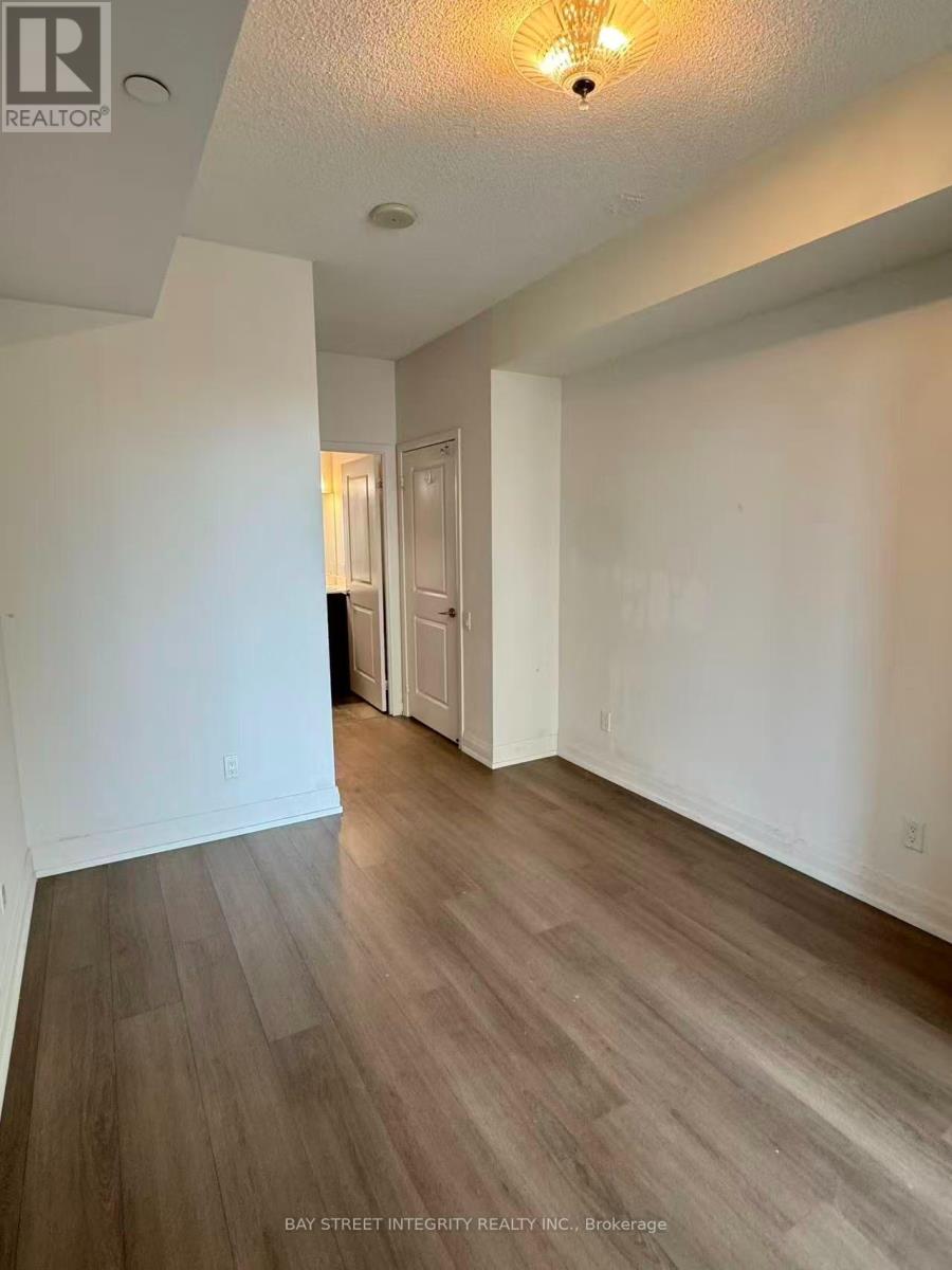 307 - 5168 Yonge Street Property Photo 9