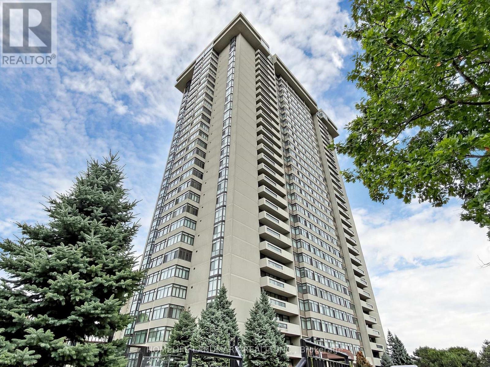 102 - 1555 Finch Avenue E Property Photo 1