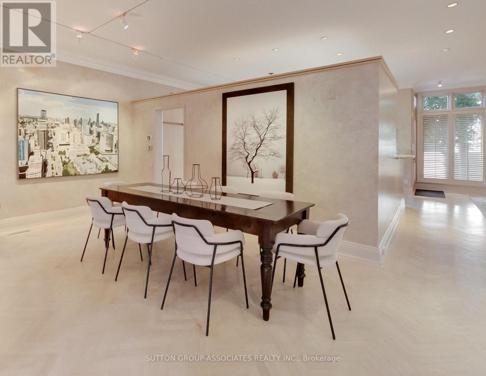 C14109720 Property Photo 7