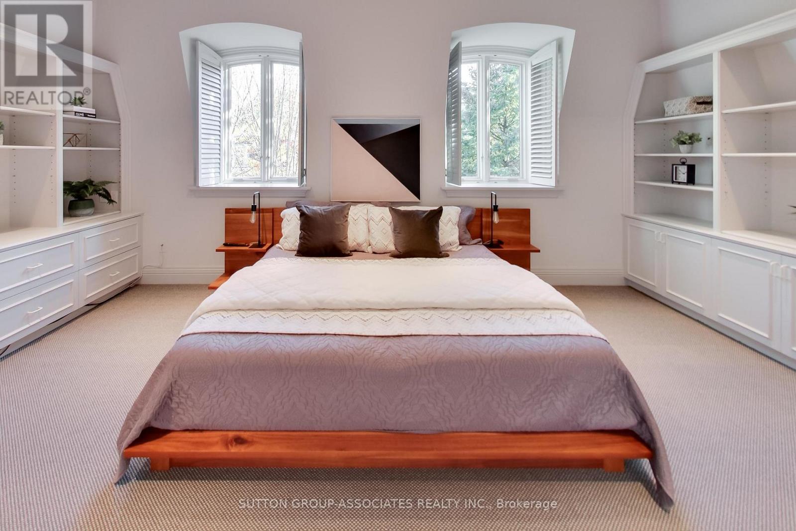 C14109720 Property Photo 27