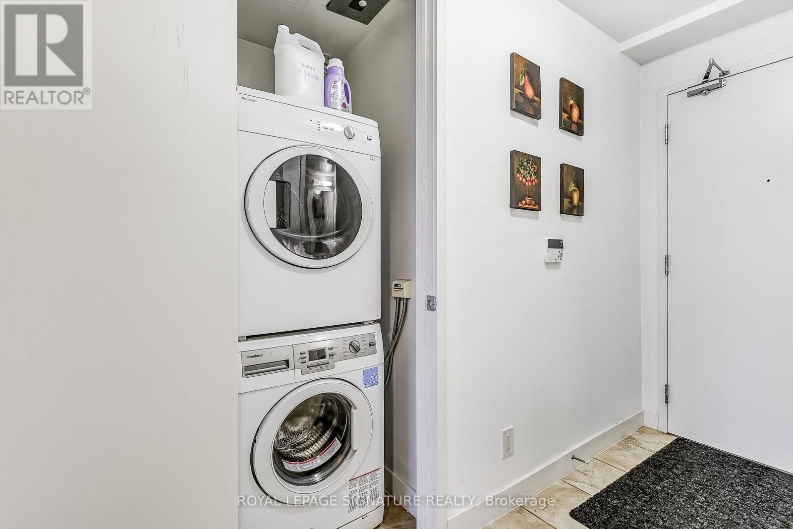 2804 - 14 York Street Property Photo 21