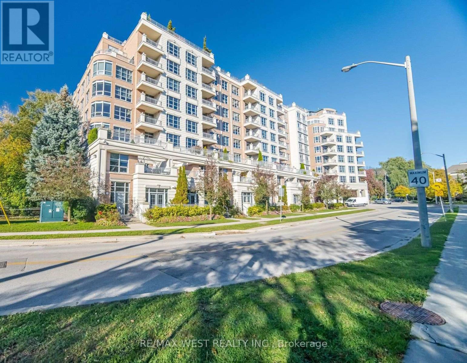 701 - 10 Old York Mills Road Property Photo 1