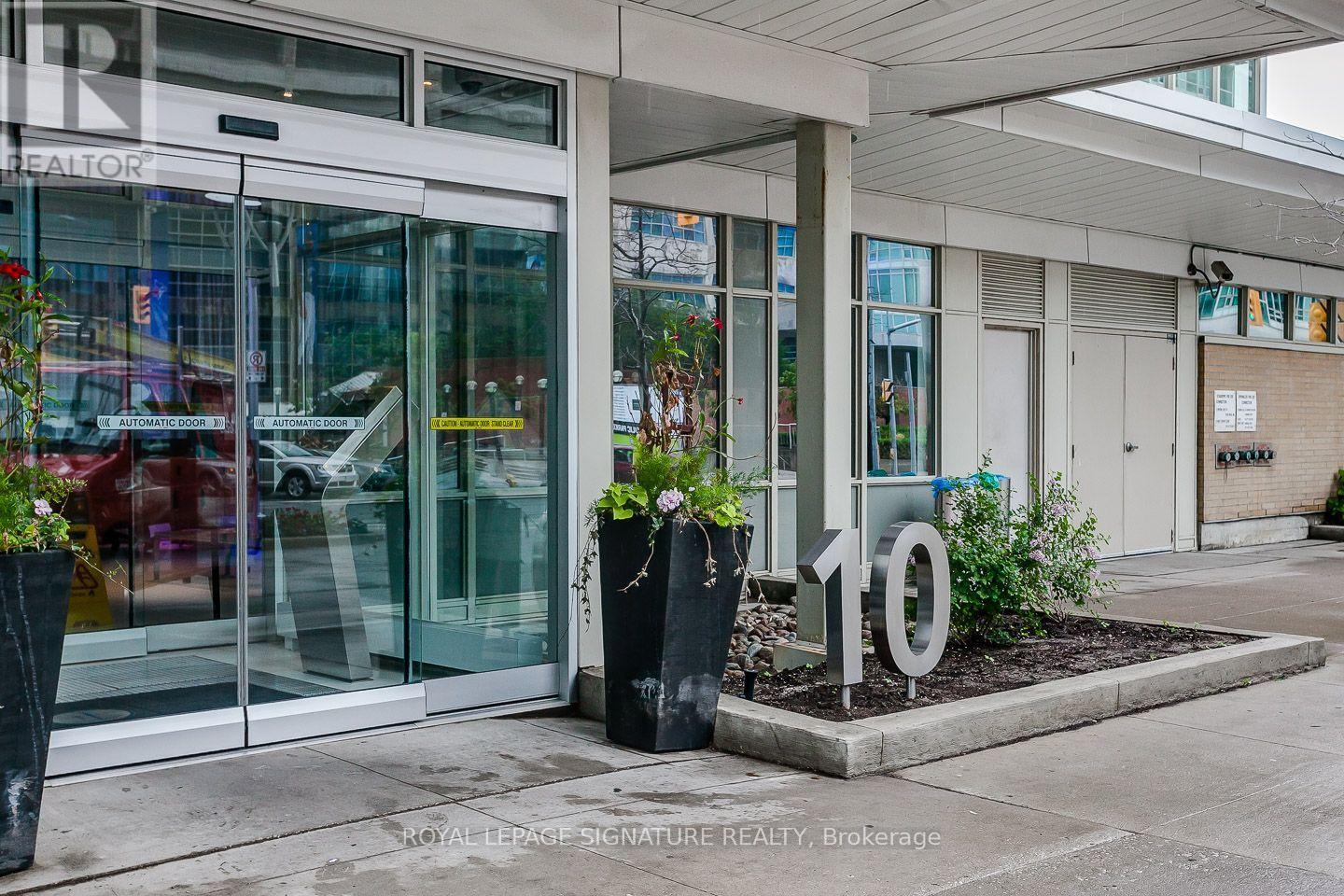 1212 - 10 NAVY WHARF COURT Property Photo 1