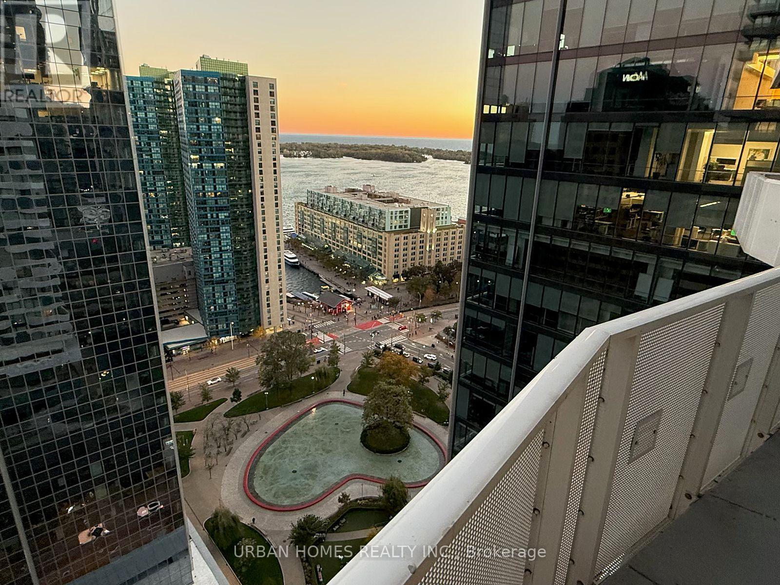 2809 - 100 HARBOUR STREET Property Photo 1
