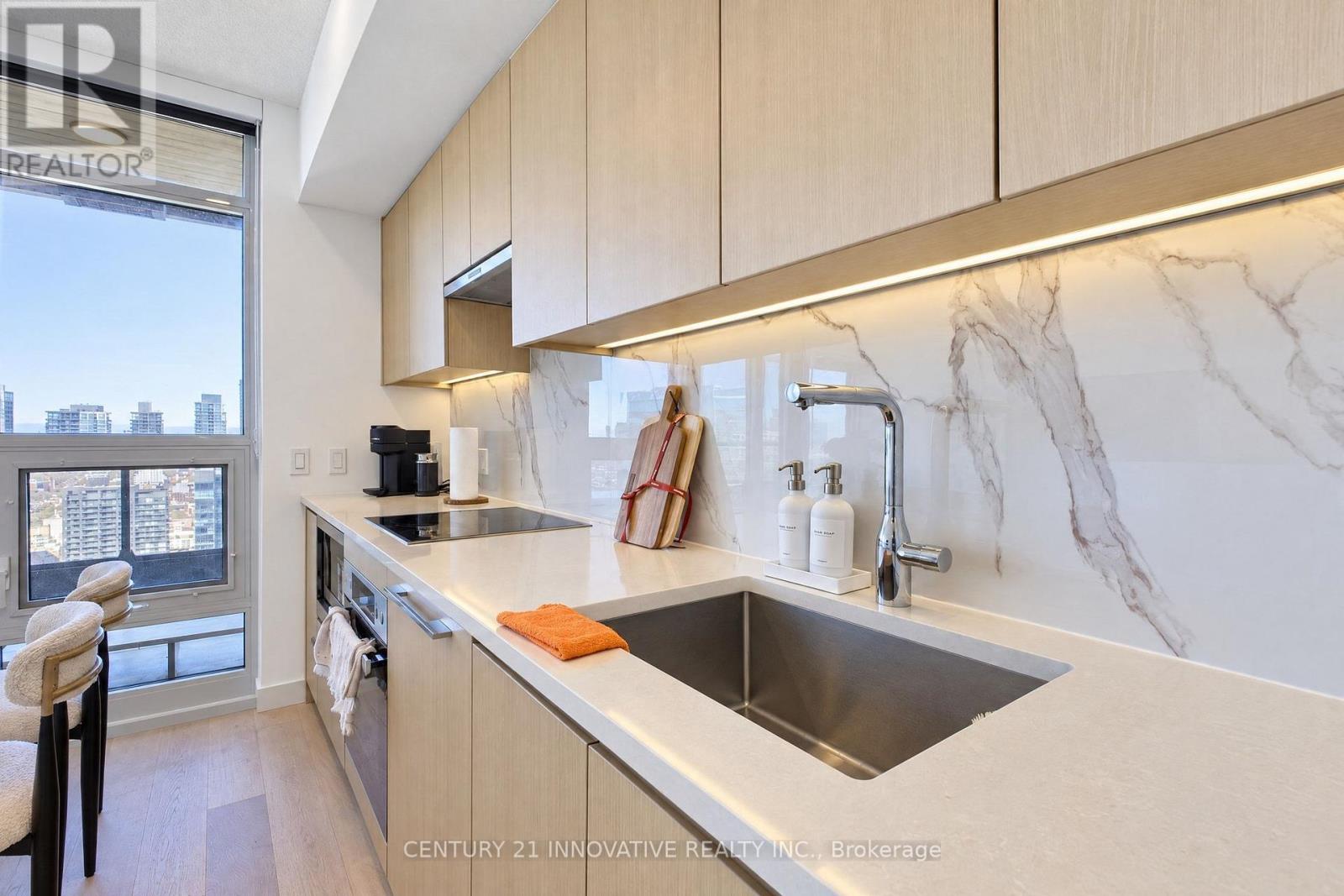 5702 - 1 Concord Cityplace Way Property Photo 14