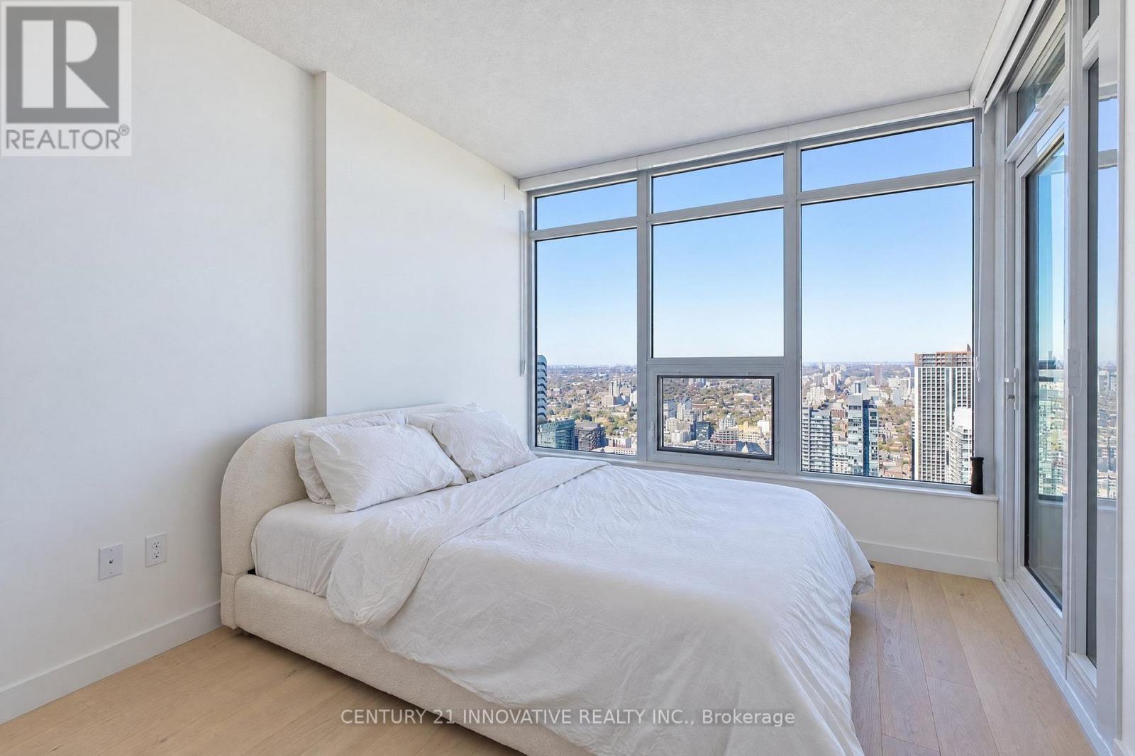 5702 - 1 Concord Cityplace Way Property Photo 16
