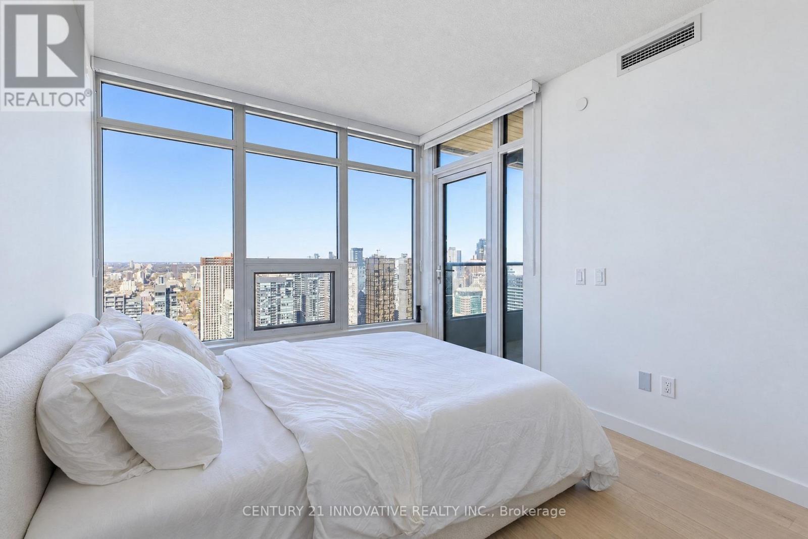 5702 - 1 Concord Cityplace Way Property Photo 18