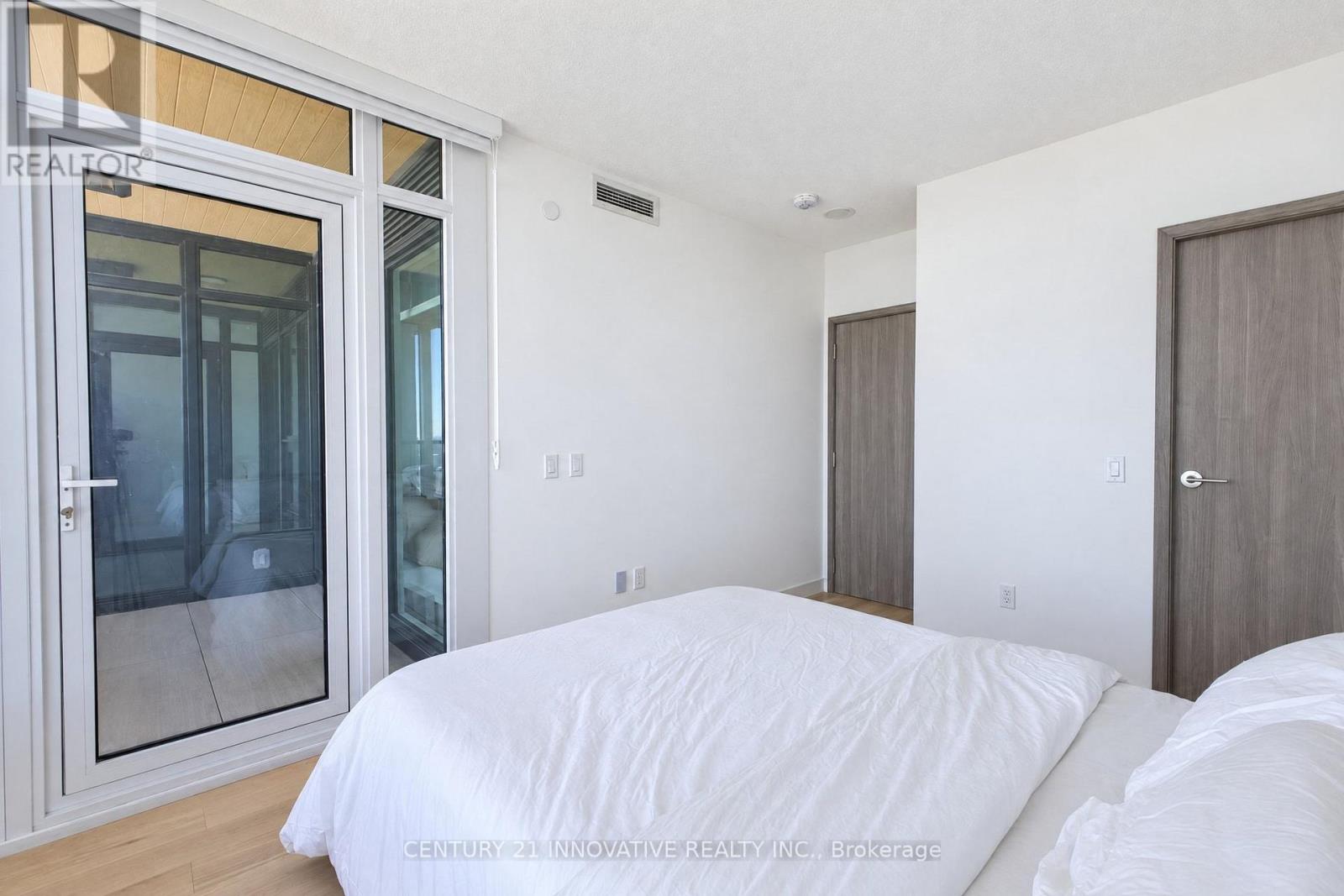 5702 - 1 Concord Cityplace Way Property Photo 20