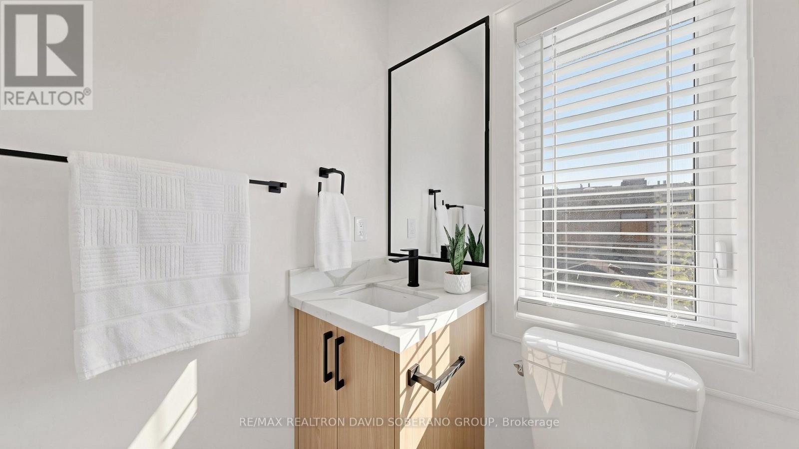 22 Verwood Avenue Property Photo 38