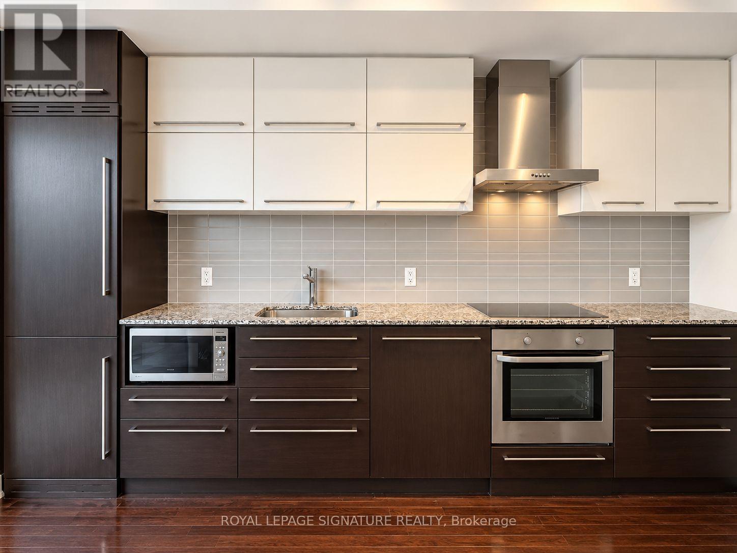 410 - 770 Bay Street Property Photo 9