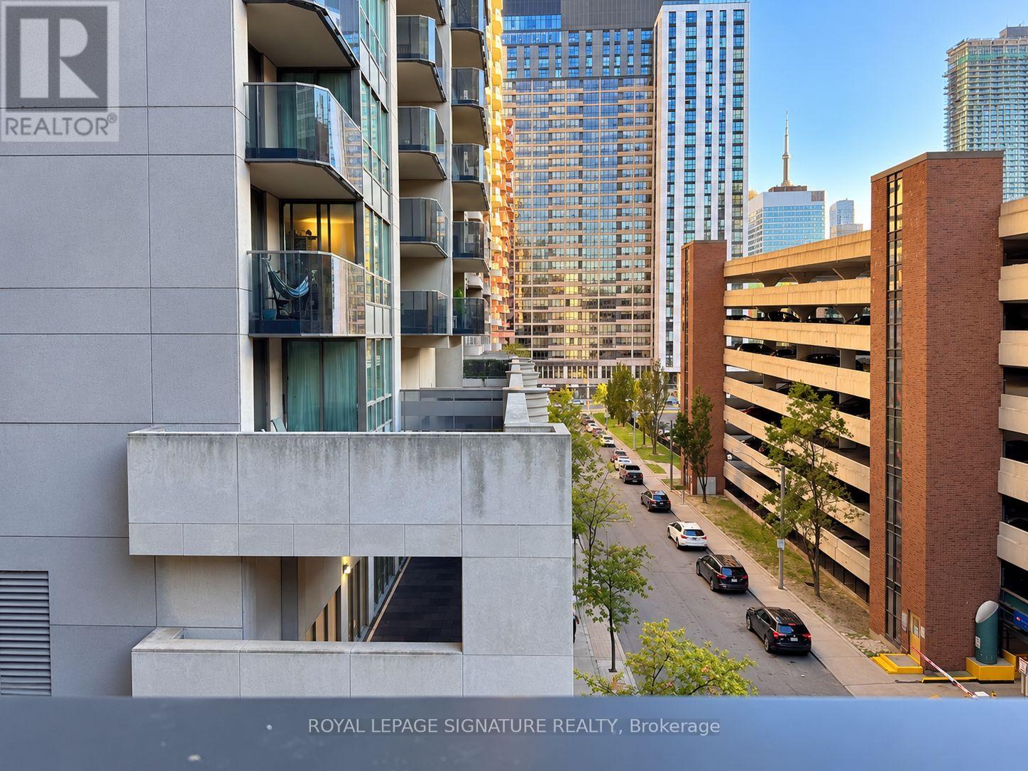 410 - 770 Bay Street Property Photo 18