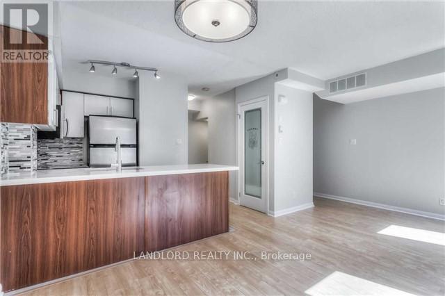 511 - 27 CANNIFF STREET Property Photo 1