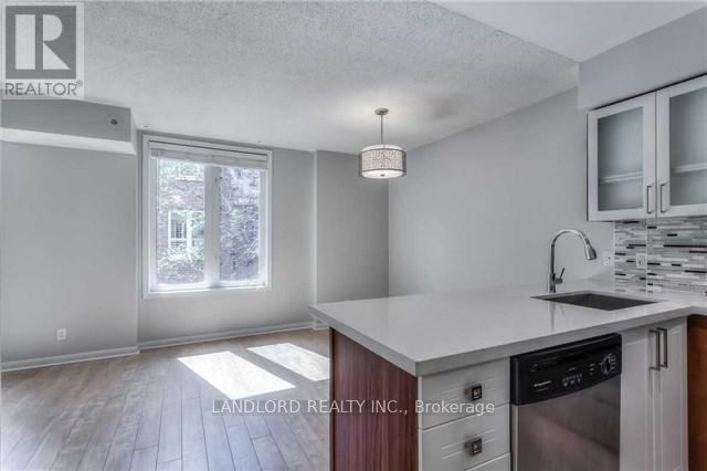 511 - 27 Canniff Street Property Photo 6