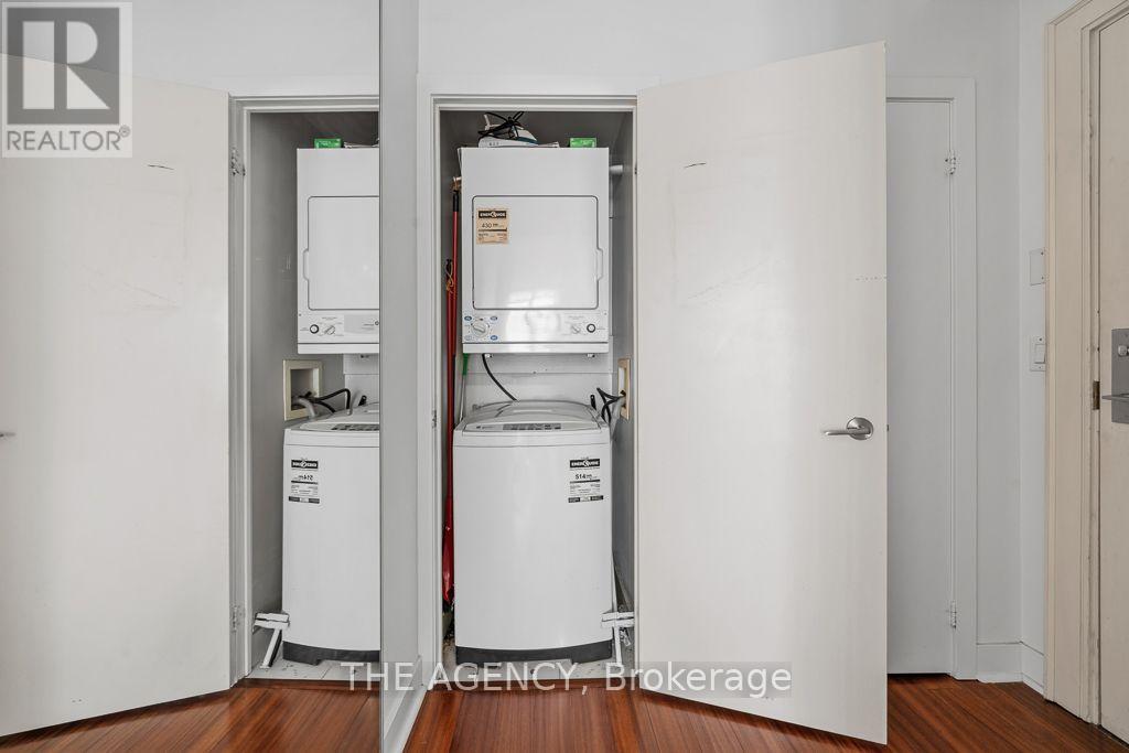 1314 - 438 King Street W Property Photo 7