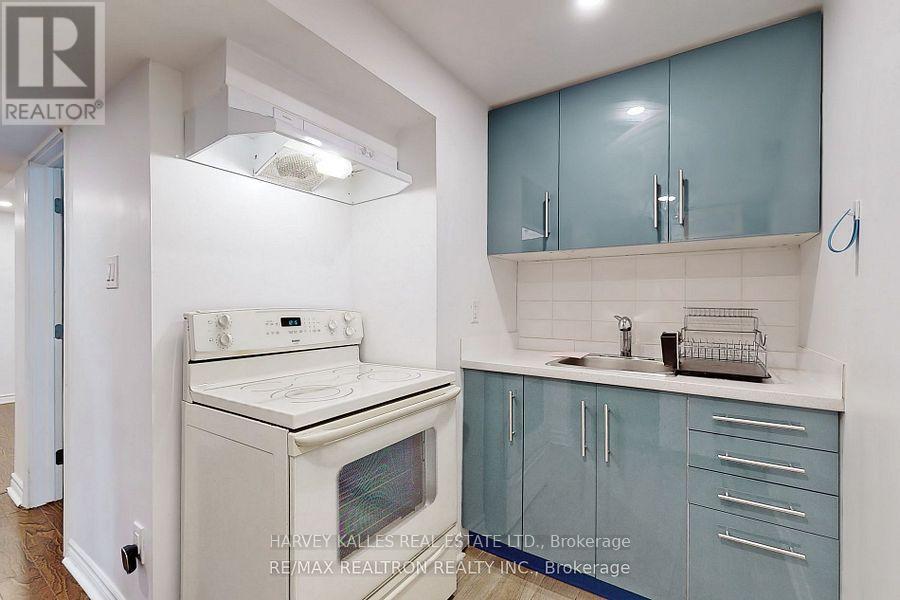 Lower - 142 Combe Avenue Property Photo 4