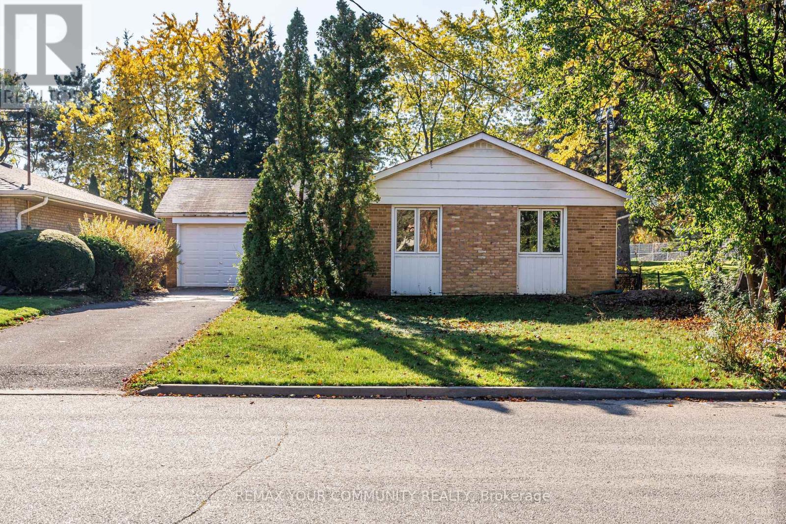 MAIN - 98 WIGMORE DRIVE