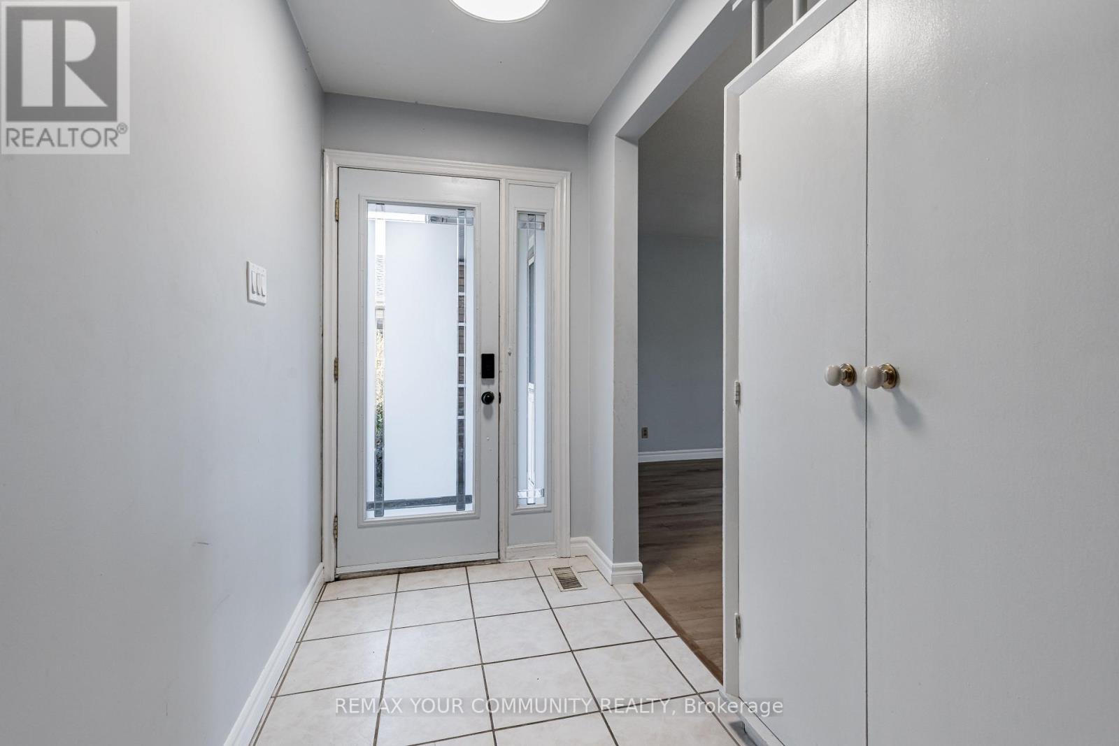 Main - 98 Wigmore Drive Property Photo 8