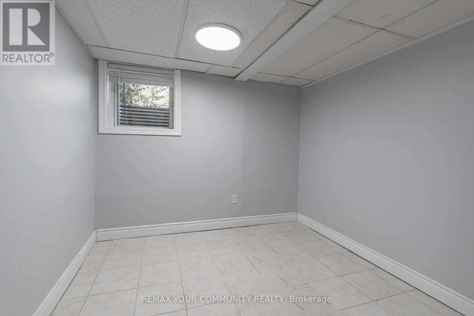 Main - 98 Wigmore Drive Property Photo 38
