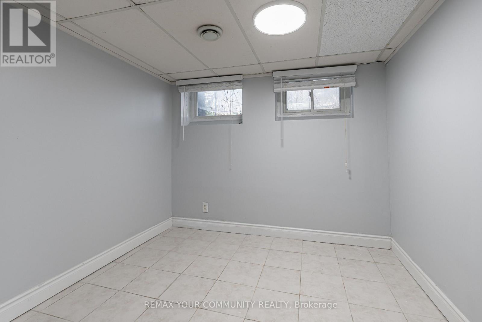 Main - 98 Wigmore Drive Property Photo 39