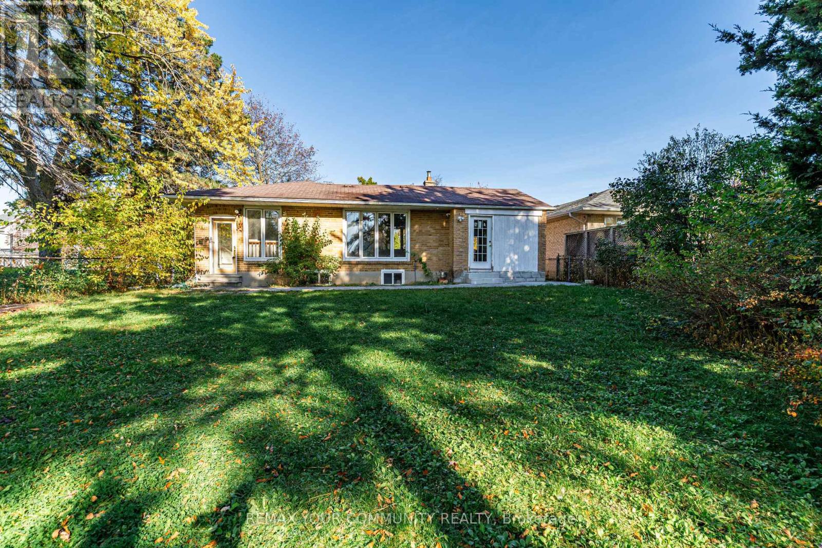 Main - 98 Wigmore Drive Property Photo 44