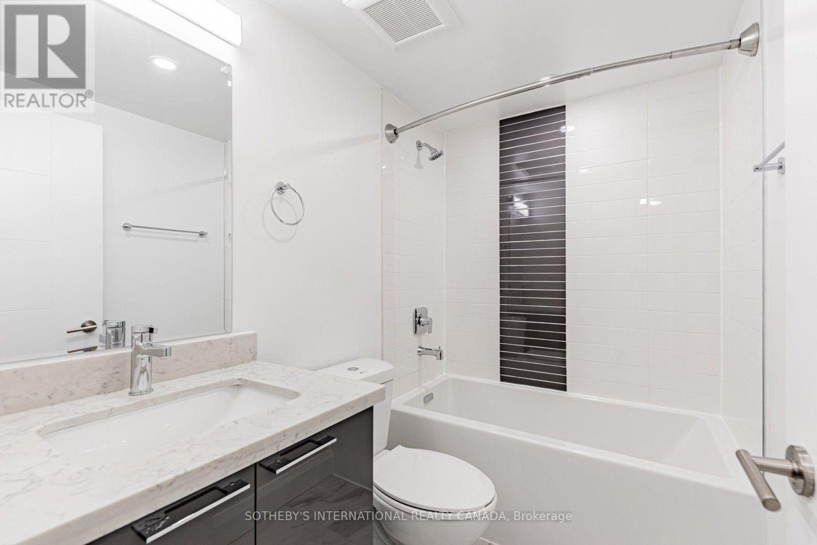 S0420 - 191 Sherbourne Street Property Photo 12