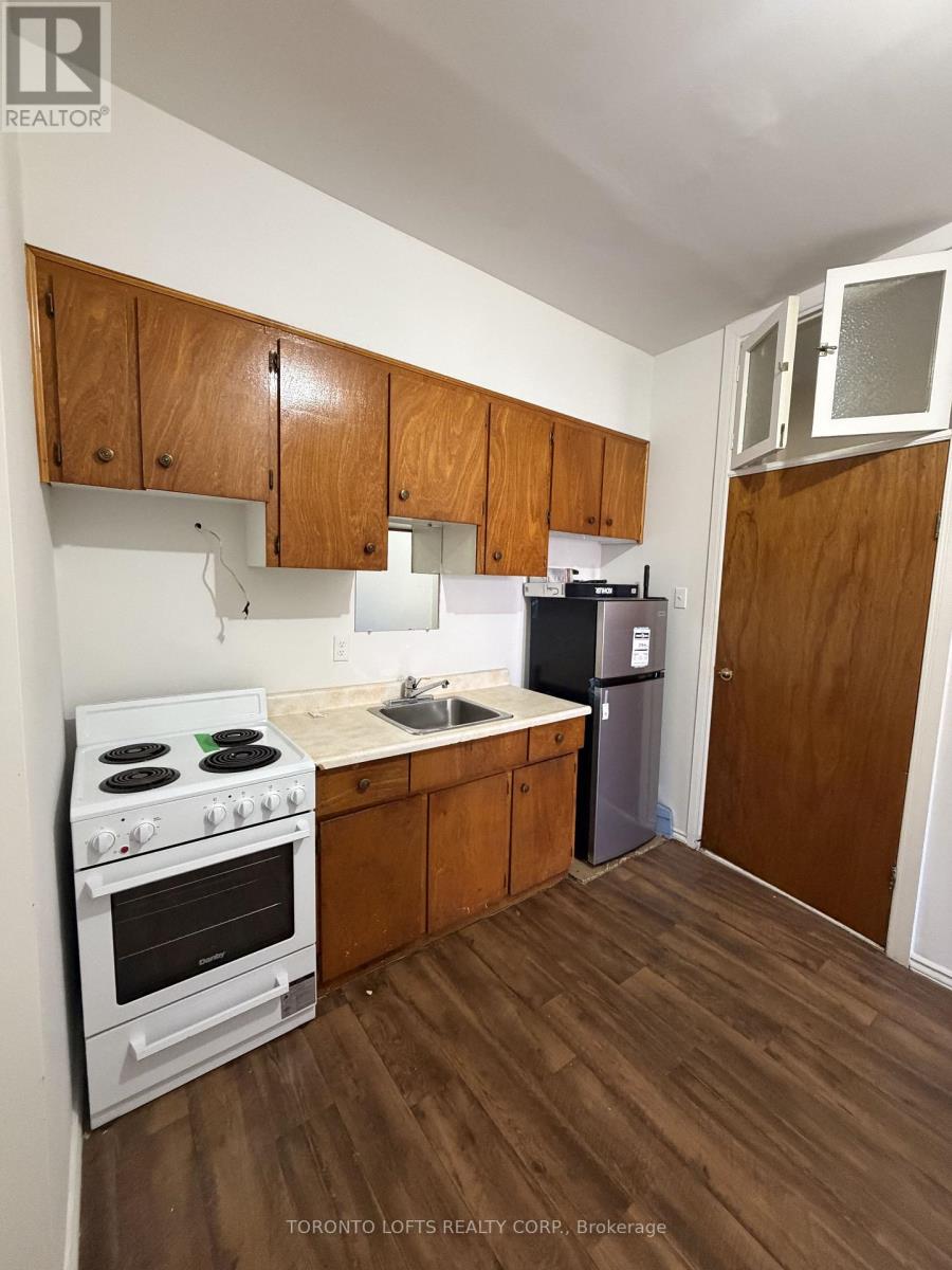 381 Dundas Street E Property Photo 2